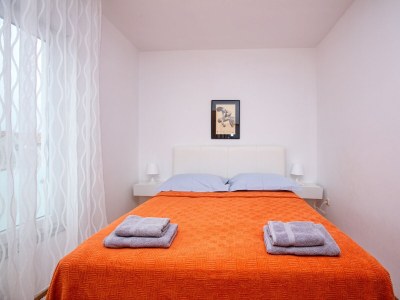 Apartment Two bedroom apartment with terrace Pirovac, Šibenik A-15320-d - Outdoor photo 23