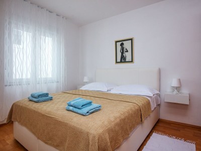 Apartment Two bedroom apartment with terrace Pirovac, Šibenik A-15320-d - Outdoor photo 24