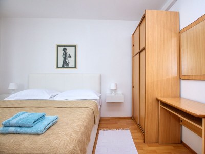 Apartment Two bedroom apartment with terrace Pirovac, Šibenik A-15320-d - Outdoor photo 26