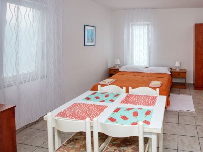 Apartment Studio flat with terrace Pirovac, Šibenik AS-15320-a - Outdoor photo 13