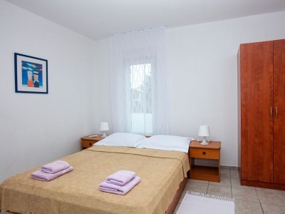 Apartment Studio flat with terrace Pirovac, Šibenik AS-15320-b - Outdoor photo 17