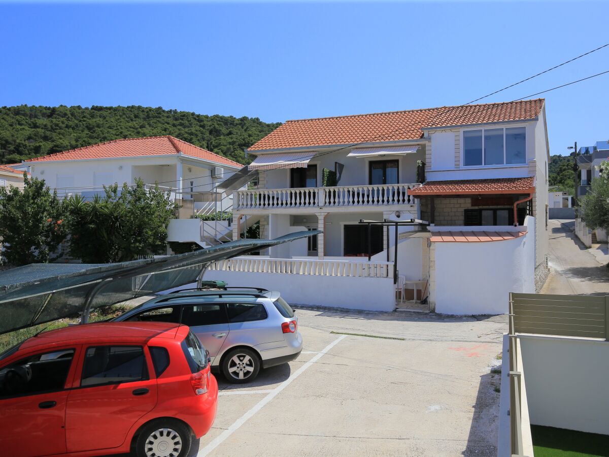 Apartment One bedroom apartment with terrace and sea view Slatine, Čiovo A-16131-b - Outdoor photo 2