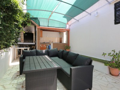 Apartment One bedroom apartment with terrace and sea view Slatine, Čiovo A-16131-b - Outdoor photo 6