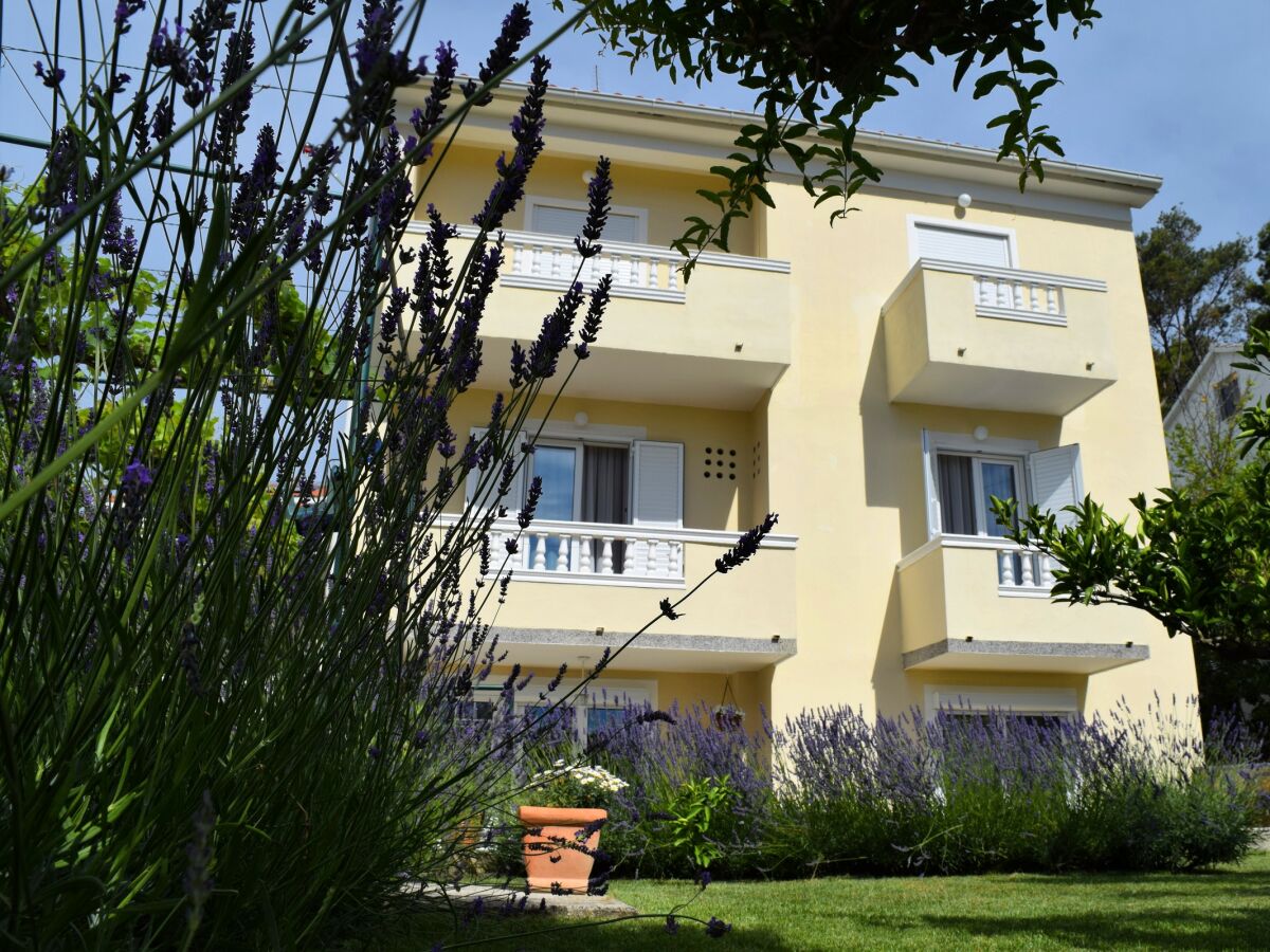 Apartment Comfortable and spacious apartment with terrace Rab A-12383-a - Outdoor photo 2