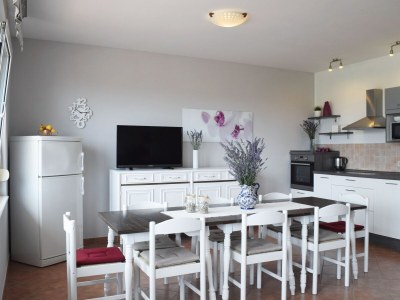 Apartment Comfortable and spacious apartment with terrace Rab A-12383-a - Outdoor photo 12