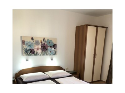 Apartment Comfortable and spacious apartment with terrace Rab A-12383-a - Outdoor photo 21