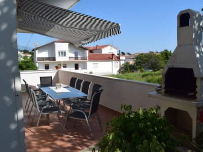 Apartment Comfortable and spacious apartment with terrace Rab A-12383-a - Outdoor photo 34