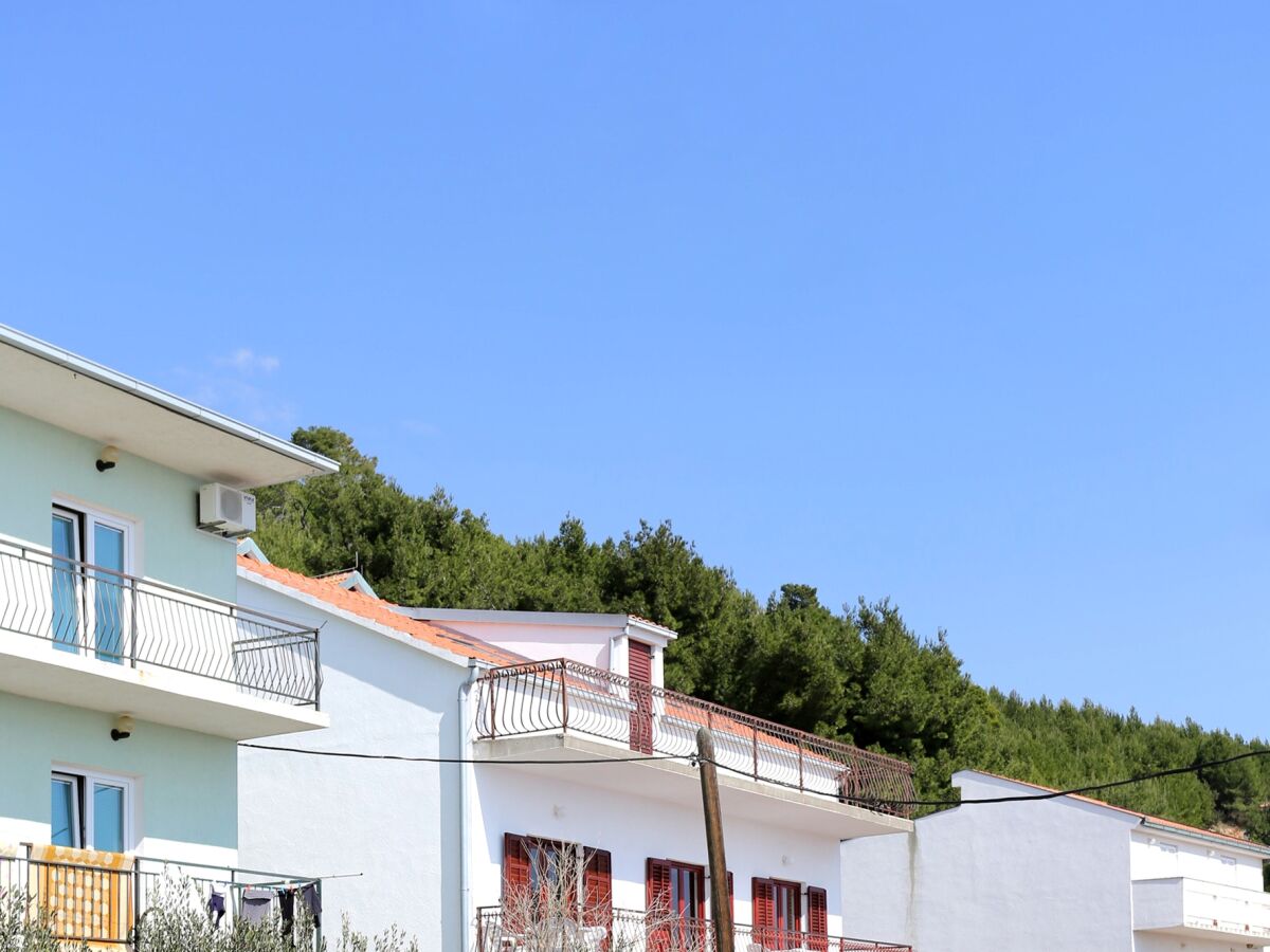 Apartment Three bedroom apartment with balcony and sea view Lokva Rogoznica, Omiš A-10358-a - Outdoor photo 5