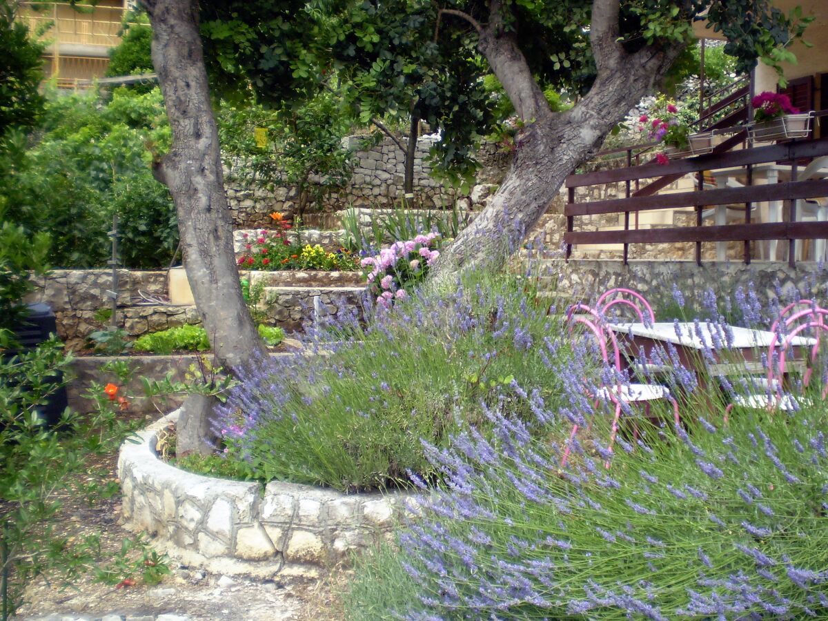 Apartment Two bedroom apartment with balcony and sea view Mavarštica, Čiovo A-12435-a - Outdoor photo 5
