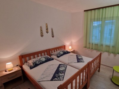 Apartment Two bedroom apartment with balcony and sea view Mavarštica, Čiovo A-12435-a - Outdoor photo 10