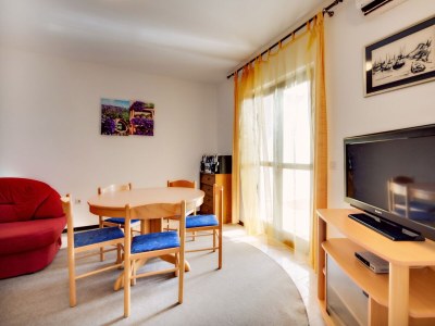 Apartment Three bedroom apartment with terrace Grebaštica, Šibenik A-12588-a - Outdoor photo 11