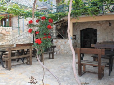 Apartment One bedroom apartment with terrace and sea view Ivan Dolac, Hvar A-10434-a - Outdoor photo 3