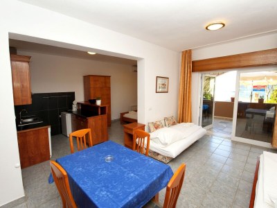 Apartment Studio flat near beach Slatine, Čiovo AS-10435-a - Outdoor photo 11