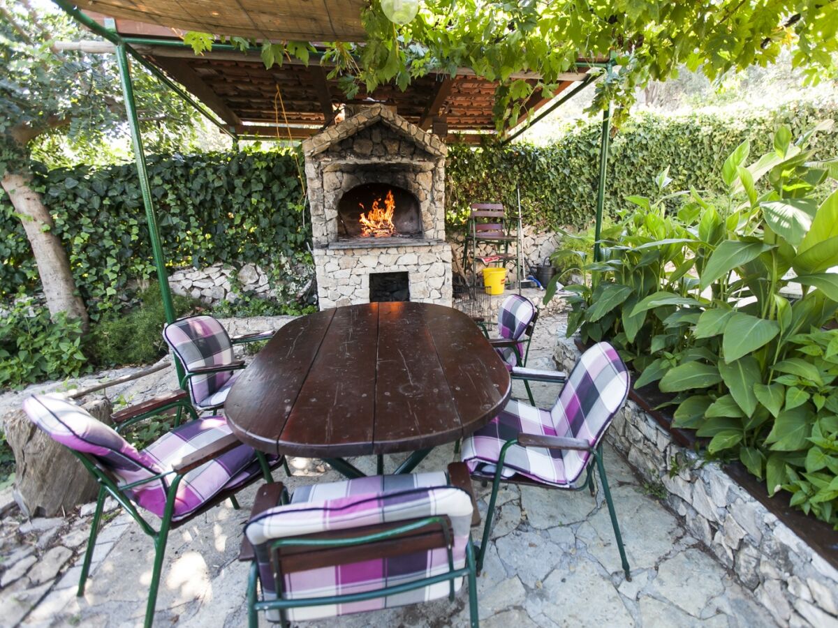 Apartment Two bedroom apartment with terrace Seget Vranjica, Trogir A-10438-a - Outdoor photo 4