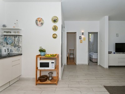 Apartment Two bedroom apartment with terrace Seget Vranjica, Trogir A-10438-a - Outdoor photo 18