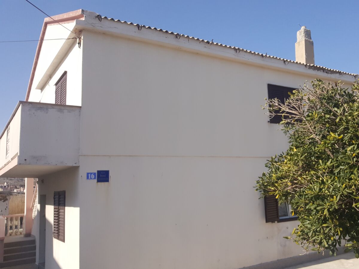 Apartment Apartments with parking space Pag - 12649 - Outdoor photo 2