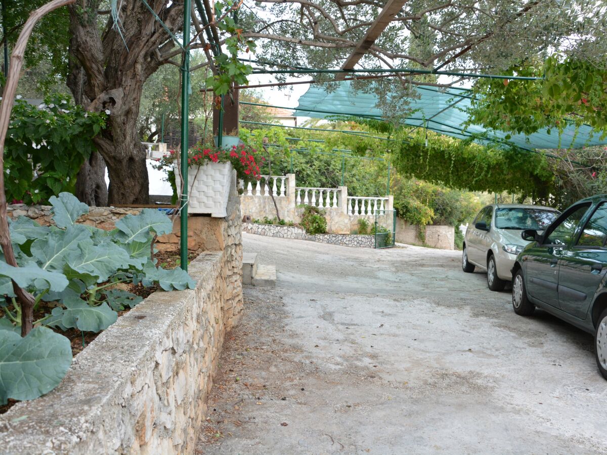 Apartment One bedroom apartment with terrace and sea view Poljica, Trogir A-12653-b - Outdoor photo 4
