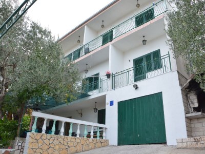 Apartment One bedroom apartment with terrace and sea view Poljica, Trogir A-12653-b - Outdoor photo 2