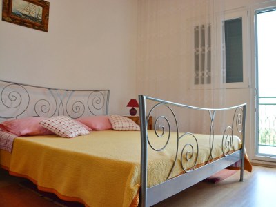 Apartment One bedroom apartment with terrace and sea view Poljica, Trogir A-12653-b - Outdoor photo 11