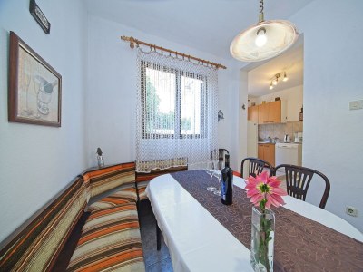 Apartment Two bedroom apartment with terrace and sea view Postira, Brač A-11168-a - Outdoor photo 14