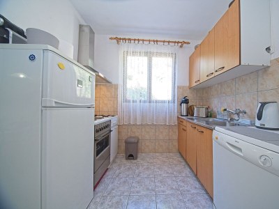 Apartment Two bedroom apartment with terrace and sea view Postira, Brač A-11168-a - Outdoor photo 17