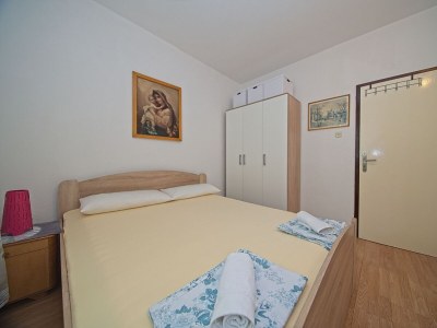 Apartment Two bedroom apartment with terrace and sea view Postira, Brač A-11168-a - Outdoor photo 20