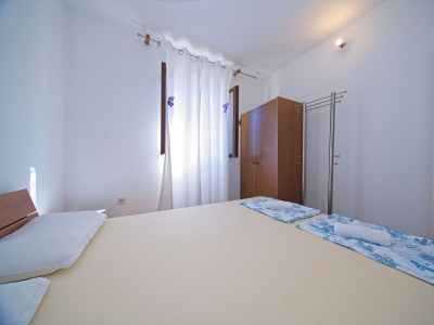 Apartment Two bedroom apartment with terrace and sea view Postira, Brač A-11168-a - Outdoor photo 24