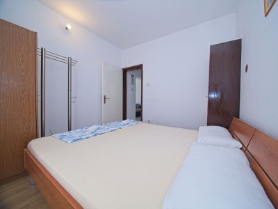 Apartment Two bedroom apartment with terrace and sea view Postira, Brač A-11168-a - Outdoor photo 25