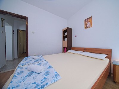 Apartment Two bedroom apartment with terrace and sea view Postira, Brač A-11168-a - Outdoor photo 26