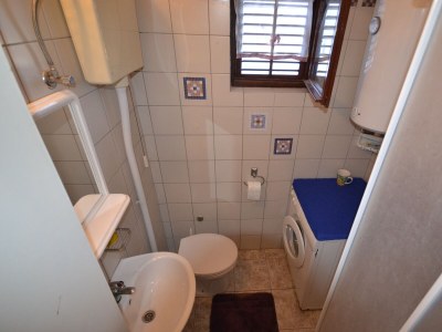 Apartment Two bedroom apartment with terrace and sea view Postira, Brač A-11168-a - Outdoor photo 28