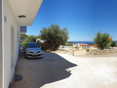 Apartment Two bedroom apartment with balcony and sea view Bilo, Primošten A-12870-b - Outdoor photo 4