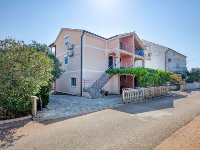 Apartment Two bedroom apartment with terrace Jezera, Murter A-5133-a - Outdoor photo 7