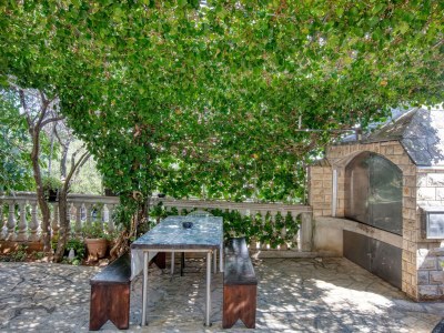 Apartment Two bedroom apartment with terrace Jezera, Murter A-5133-a - Outdoor photo 10