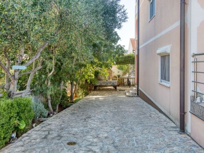 Apartment Two bedroom apartment with terrace Jezera, Murter A-5133-a - Outdoor photo 14