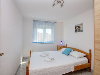 Apartment Two bedroom apartment with terrace Jezera, Murter A-5133-a - Outdoor photo 21