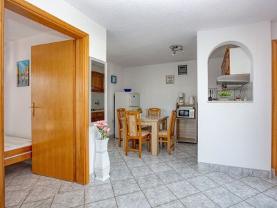 Apartment Two bedroom apartment with terrace Jezera, Murter A-5133-a - Outdoor photo 29