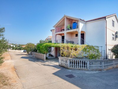 Apartment Two bedroom apartment with terrace Jezera, Murter A-5133-b - Outdoor photo 6