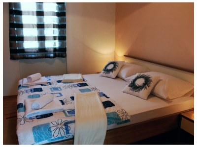 Apartment Two bedroom apartment with terrace Lukoran, Ugljan A-11672-a - Outdoor photo 7