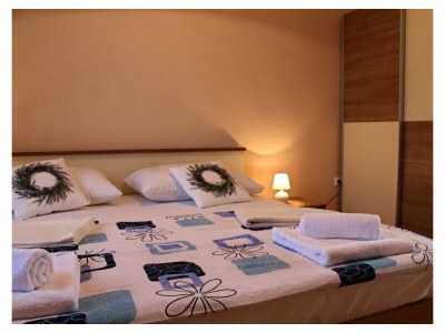 Apartment Two bedroom apartment with terrace Lukoran, Ugljan A-11672-a - Outdoor photo 8