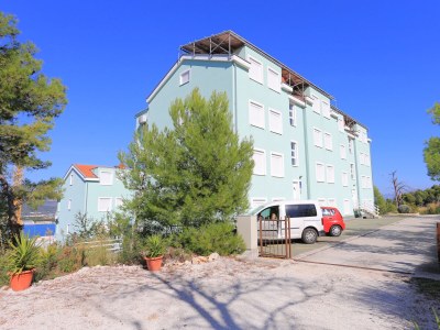 Apartment Two bedroom apartment with terrace and sea view Mastrinka, Čiovo A-11717-b - Outdoor photo 2