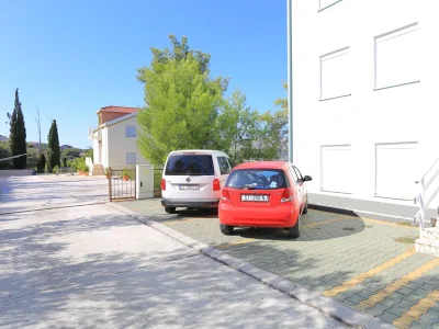 Apartment Two bedroom apartment with terrace and sea view Mastrinka, Čiovo A-11717-b - Outdoor photo 10