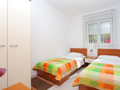 Apartment Two bedroom apartment with terrace and sea view Mastrinka, Čiovo A-11717-b - Outdoor photo 19