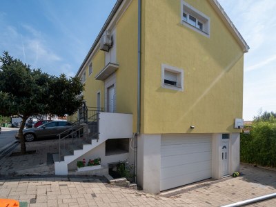 Holiday house Three bedroom house with terrace and sea view Zadar K-11744 - Outdoor photo 3