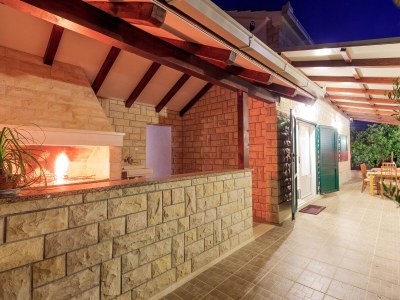 Villa Four-bedroom house near beach Cove Široka, Čiovo K-11749 - Outdoor photo 17