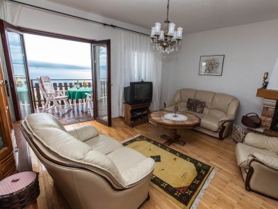 Apartment Three bedroom apartment with balcony and sea view Crikvenica A-11307-a - Outdoor photo 9