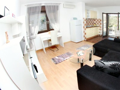 Apartment Three bedroom apartment with terrace Trogir A-11316-a - Outdoor photo 8