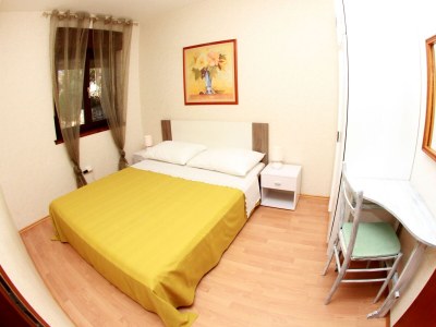 Apartment Three bedroom apartment with terrace Trogir A-11316-a - Outdoor photo 15