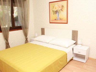 Apartment Three bedroom apartment with terrace Trogir A-11316-a - Outdoor photo 17