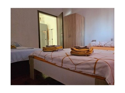 Apartment One bedroom apartment with terrace Gornji Karin, Novigrad A-11806-a - Outdoor photo 6