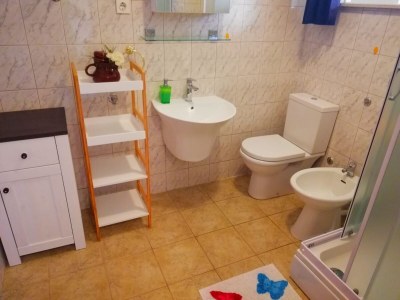 Apartment Two bedroom apartment near beach Rogač, Šolta A-5166-b - Outdoor photo 15